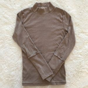 Free People sweatshirt. Gently worn a few times.